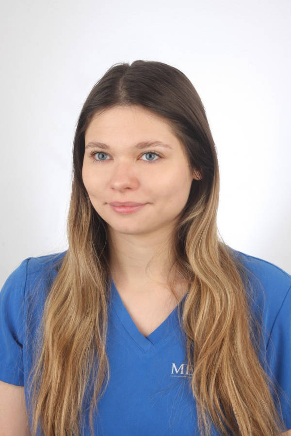 Laryssa Będzichowska - Zahnärztliche Hilfe Laryssa Będzichowska - Zahnärztliche Hilfe